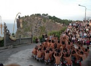 Uluwatu Kecak Dance 