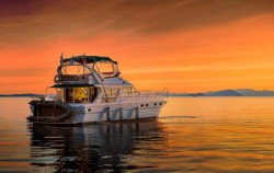 Luxury Yacht image, Komodo Yacht, Komodo Boats Charter