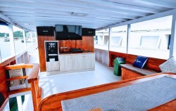 Entertainment Area,Komodo Boats Charter,Private Trip Komodo by La Dyana Liveaboard