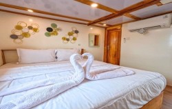 Junior Suite,Komodo Open Trips,Open Trip 3D2N by Lady Grace Deluxe Phinisi