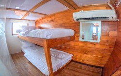 Superior Cabin,Komodo Open Trips,Open Trip 3D2N by Lady Grace Deluxe Phinisi