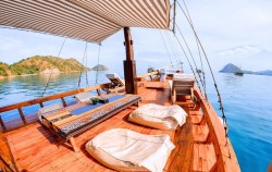 Relaxation Area,Komodo Boats Charter,Lexxy Phinisi