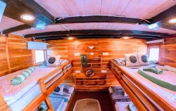 Share Cabin,Komodo Boats Charter,Lexxy Phinisi