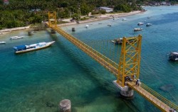 Yellow Bridge - Nusa Lembongan,Lembongan Package,Nusa Penida Snorkeling Private Trip from Lembongan