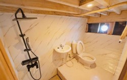 Superior - Bathroom,Komodo Open Trips,Open Trip Labuan Bajo 3D2N by Maheswari Deluxe Phinisi
