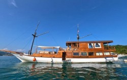 Boat image, Marvelous Deluxe Phinisi, Komodo Boats Charter