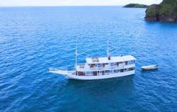 Boat,Komodo Open Trips,Open Trip 3 Days 2 Nights by Nadia Deluxe Phinisi
