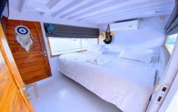 Deluxe Cabin image, Open Trip 3 Days 2 Nights by Nadia Deluxe Phinisi, Komodo Open Trips