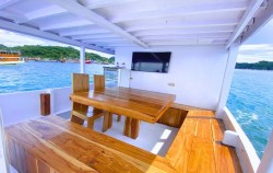 Dining Area,Komodo Open Trips,Open Trip 3 Days 2 Nights by Nadia Deluxe Phinisi