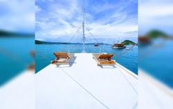 Lazy Chair,Komodo Open Trips,Open Trip 3 Days 2 Nights by Nadia Deluxe Phinisi