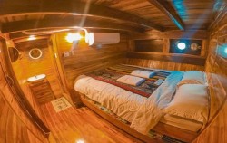 Deluxe Cabin image, Komodo Open Trip 3D2N by Natural Liveaboard, Komodo Open Trips