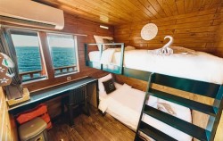 Ocean Twin Cabin,Komodo Open Trips,Open Trip Komodo 3D2N by Ocean Pro Luxury Phinisi