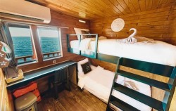 Ocean Twin Cabin image, Open Trip Komodo 3D2N by Ocean Pro Luxury Phinisi, Komodo Open Trips