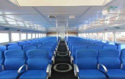 Ostina Fast Boat, Inside