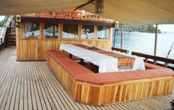 Pelicia Restaurant image, Phinisi Felicia, Komodo Boats Charter