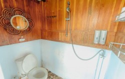 Private Cabin - Bathroom image, Open Trip Komodo 3D2N by Pesona Bajo Superior Phinisi, Komodo Open Trips