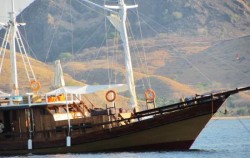Phinisi Warisan, Komodo Boats Charter, Phinisi Warisan