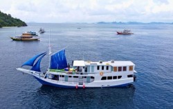 Boat 3 image, Princess Lala Phinisi Charter, Komodo Boats Charter