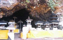 Goa Lawah Temple - Bat Cave