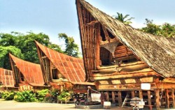 Rumah Bolon,Sumatra Adventure,North Sumatra Special Tour 14 Days 13 Nights