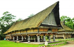 Rumah Bolon or Long House,Sumatra Adventure,Grand Tour Experience 19 Days