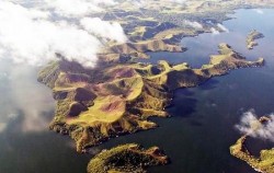 Baliem Valley Tours 9 Days 8 Nights, Sentani Lake