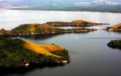 Sentani Lake image, Baliem Valley Package 4 Days 3 Nights, Papua Adventure