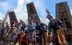 Tana Toraja Tour image, TORAJA CULTURE AND NATURE TOUR  3 Days / 2 Nights, Toraja Adventure