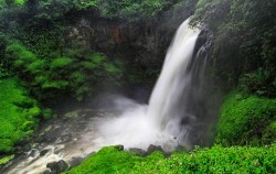 Telun Berasap Waterfall,Sumatra Adventure,Kerinci Seblat National Park Tour 5 Days 4 Nights