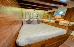 Balinese Room 2,Komodo Open Trips,Open Trip 3D2N Komodo by Vinca Voyages