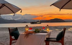 Dinner image, Open Trip 3D2N Komodo by Vinca Voyages, Komodo Open Trips