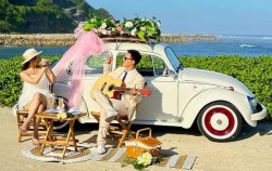 White Vw Beetle image, Bali Classic Vintage Car, Bali Car Charter