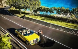 Yellow Mercedes Benz Classic,Bali Car Charter,Bali Classic Vintage Car