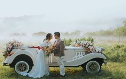 Bali Classic Vintage Car, White Marvia Classic