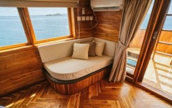 Master Cabin - Couch image, Open Trip 3D2N by Zada Nara Luxury Phinisi, Komodo Open Trips