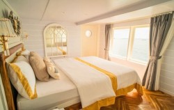 Suite Cabin,Komodo Boats Charter,Zada Nara Luxury Phinisi Charter