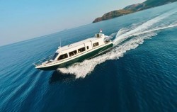 Boat,Komodo Open Trips,Komodo One Day Open Trips by Zada Raya Speedboat